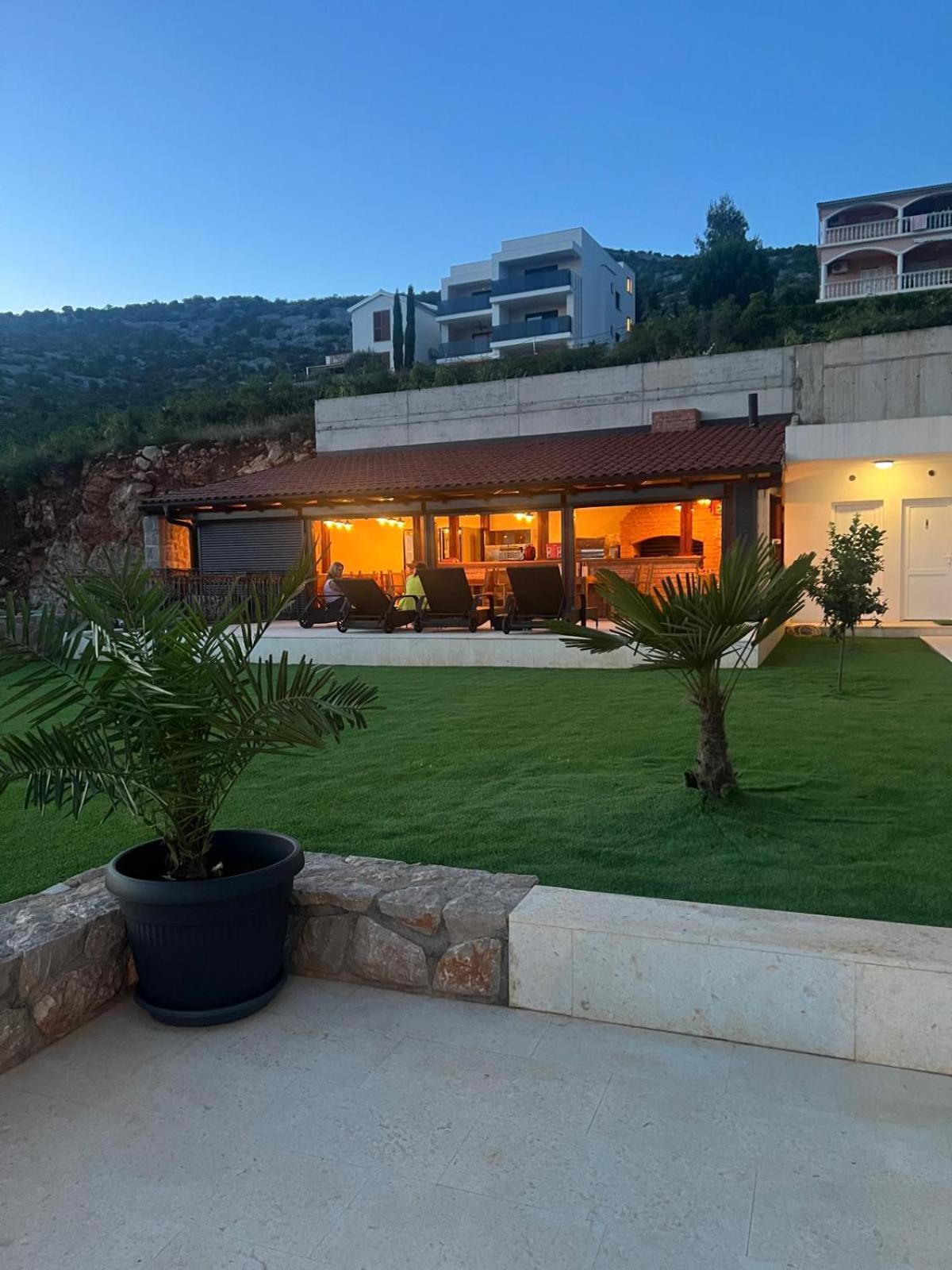 Villa Tin Apartments Tribanj-Kruscica Esterno foto