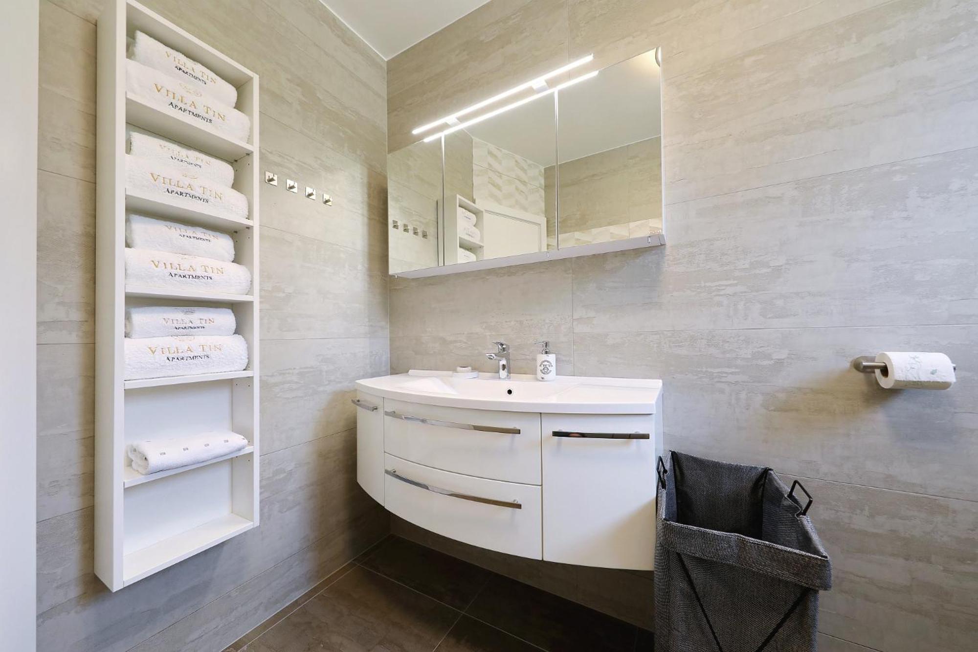 Villa Tin Apartments Tribanj-Kruscica Esterno foto