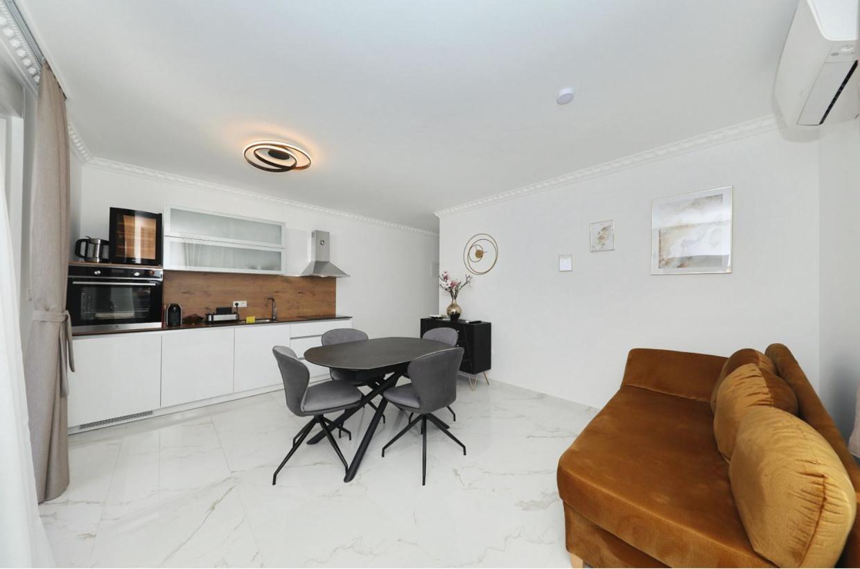 Villa Tin Apartments Tribanj-Kruscica Esterno foto
